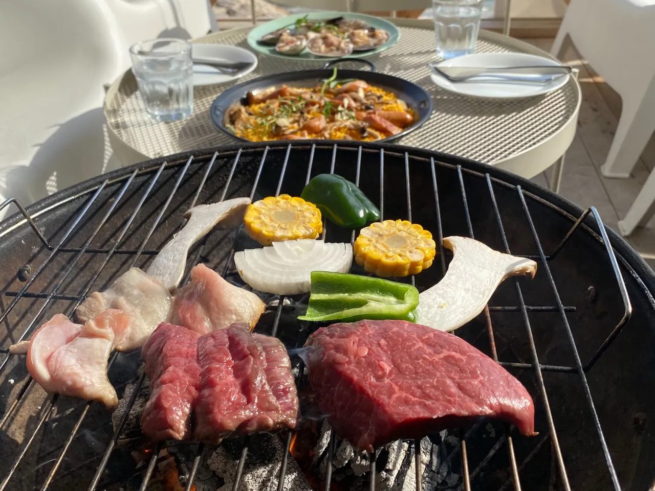 ビーチでのんびり🍖🏖️